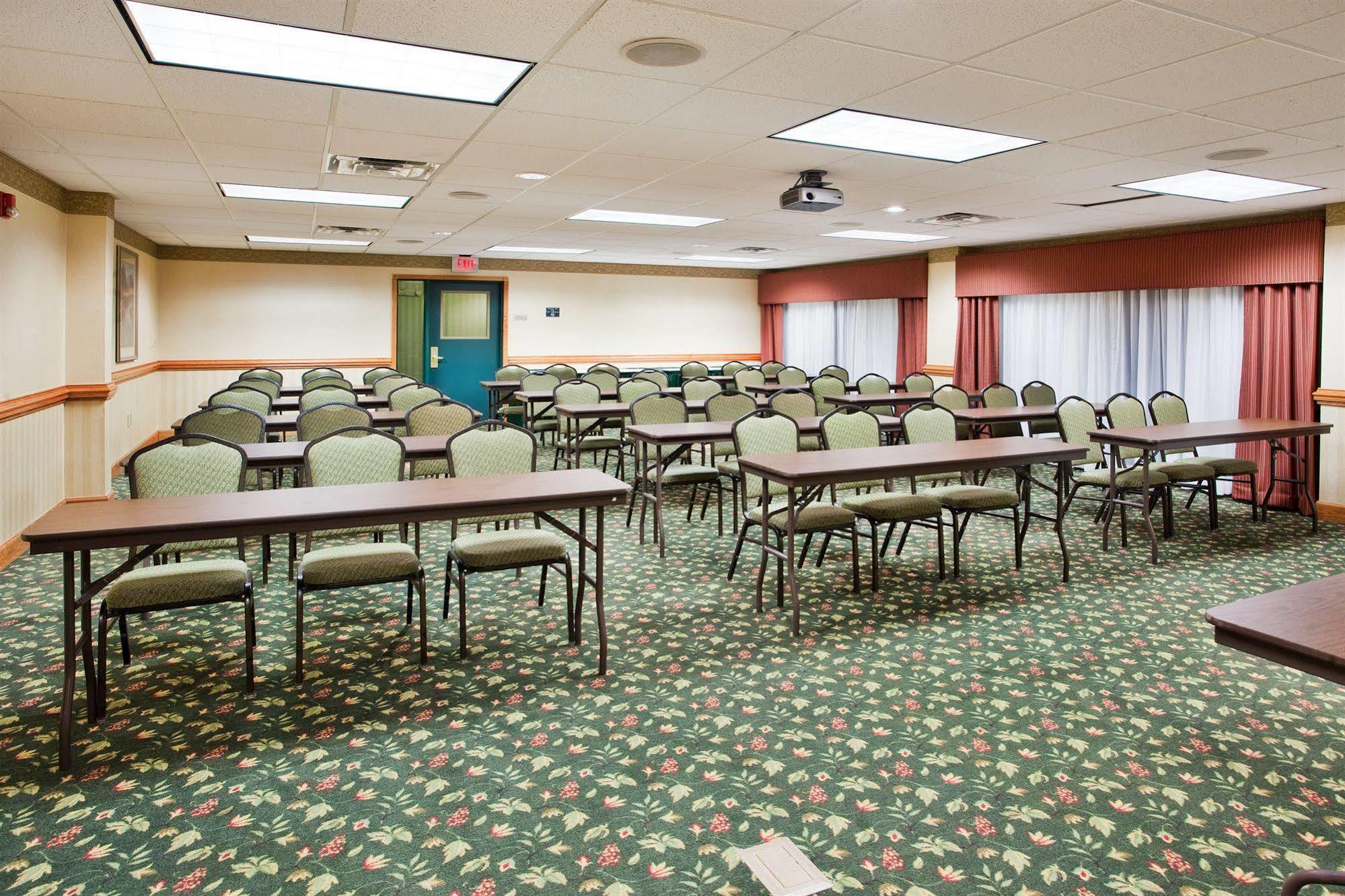Country Inn & Suites By Radisson, Newnan, Ga Экстерьер фото